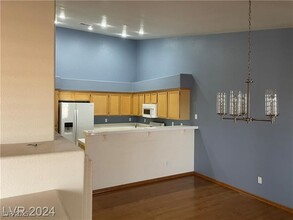 5624 Whale Watch St in Las Vegas, NV - Building Photo - Building Photo