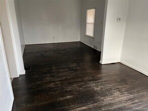 7592 Maxwell Ave in Warren, MI - Building Photo - Building Photo