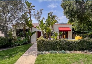 1111 E Cota St in Santa Barbara, CA - Foto de edificio - Building Photo