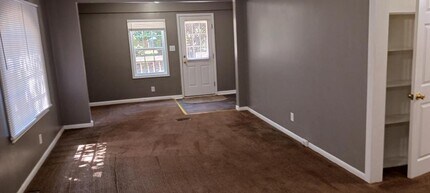 25 E Belvue Rd in Greenville, SC - Building Photo - Building Photo