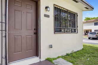 28145 SW 142nd Ct in Homestead, FL - Building Photo - Building Photo