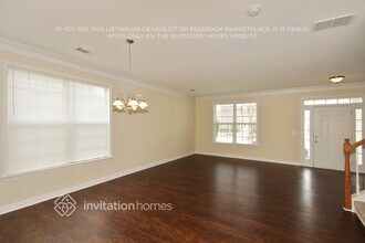 1712 Sahale Falls Dr in Braselton, GA - Foto de edificio - Building Photo