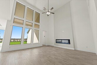 2722 Sweet Honey Ln in Fulshear, TX - Building Photo - Building Photo