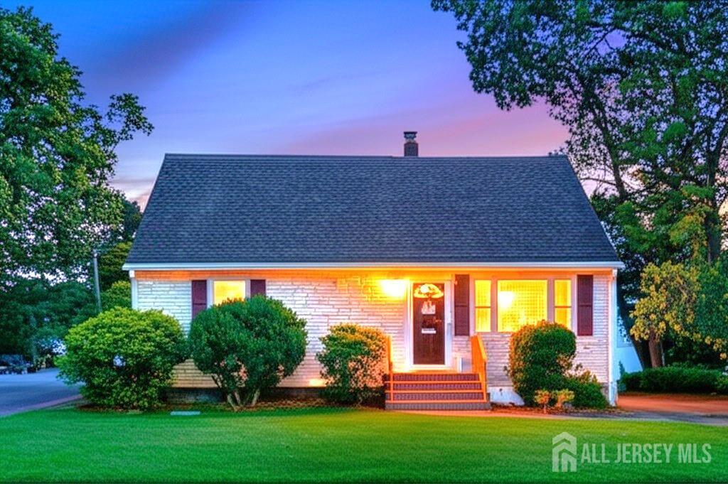 58 Rose St in Edison, NJ - Building Photo