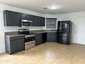2133 E Vera Cruz Vista in Tucson, AZ - Building Photo - Building Photo