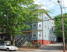 66 Sherman St in Portland, ME - Building Photo - Building Photo