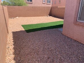 442 Rexford Dr in Henderson, NV - Building Photo - Building Photo
