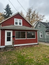 3664 E 52nd St in Cleveland, OH - Foto de edificio - Building Photo