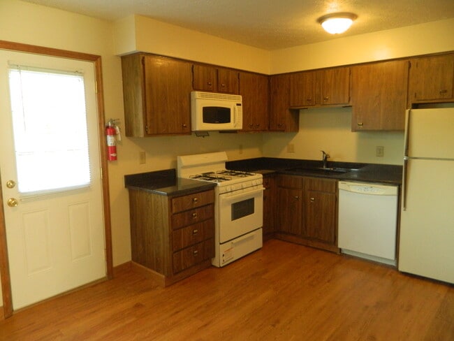 7400 Chaparral Rd, Unit 7400 in Columbus, OH - Building Photo - Building Photo