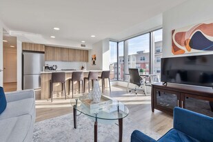 79 Queensberry St in Boston, MA - Building Photo