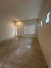 4925 Adrian Fog Ave in Las Vegas, NV - Building Photo - Building Photo