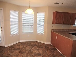 6541 Pole Creek Dr in Lithonia, GA - Building Photo - Building Photo