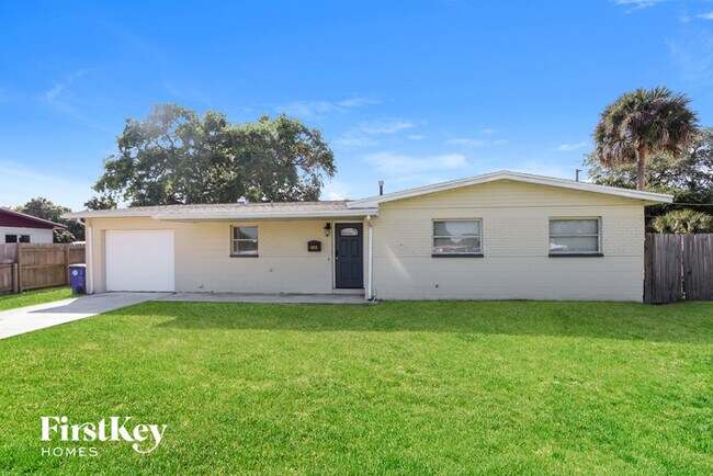 1056 Matador Dr in Rockledge, FL - Building Photo - Building Photo