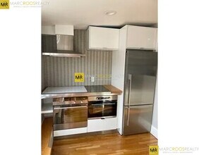 806 Tremont St in Boston, MA - Building Photo - Building Photo