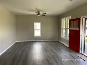 2268 Lusk Loop Rd in Dunlap, TN - Foto de edificio - Building Photo