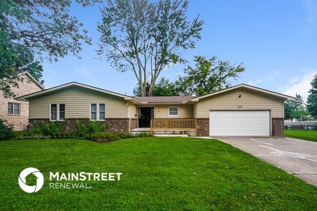 property at 305 Station St E