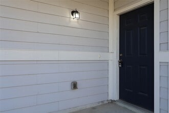 14083 Lake Trout Dr in Shenandoah, TX - Foto de edificio - Building Photo