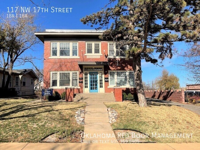 117 NW 17th St
