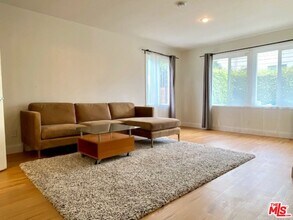 11673 Mississippi Ave in Los Angeles, CA - Building Photo - Building Photo