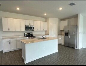 4534 SW 84th St Rd in Ocala, FL - Building Photo - Building Photo