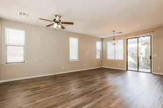 2757 S Cupertino Dr in Gilbert, AZ - Building Photo - Building Photo