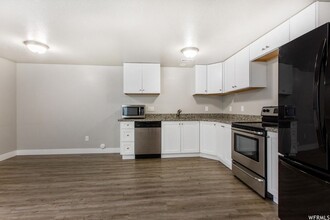 577 E 200 S, Unit 577 Basement in Pleasant Grove, UT - Building Photo - Building Photo