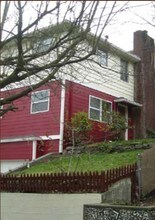 Freemont Fourplex in Seattle, WA - Building Photo - Building Photo