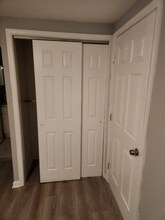 9828 Hellingly Pl in Montgomery Village, MD - Building Photo - Building Photo