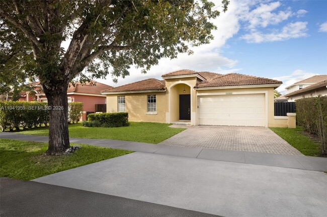 property at 15963 SW 99th Ln