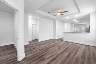 175 Eves Necklace Dr. in Hays, TX - Building Photo - Building Photo