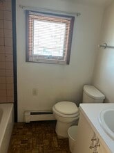 315 Cabota Ave in Copiague, NY - Building Photo - Building Photo