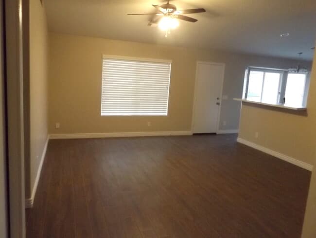 3087 E Erie St in Gilbert, AZ - Building Photo - Building Photo