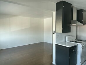 4458 Clarissa Ave., Unit 4458 in Los Angeles, CA - Building Photo - Building Photo