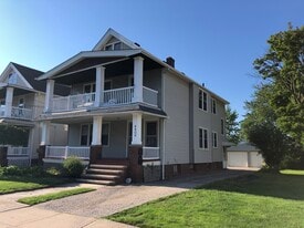 4406 Gifford Ave, Unit 2B in Cleveland, OH - Building Photo