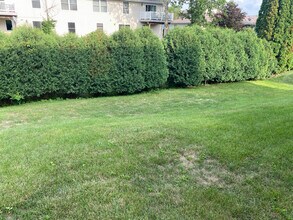 1542 Lucy Dr in Dubuque, IA - Foto de edificio - Building Photo