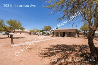 208 N Cameron St in Casa Grande, AZ - Building Photo - Building Photo
