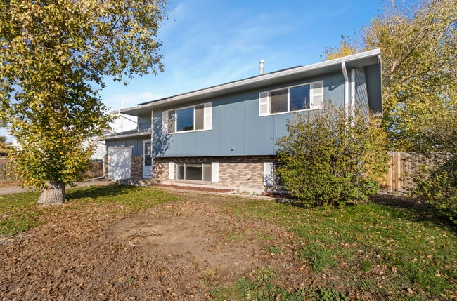 property at 4519 Marble Ave