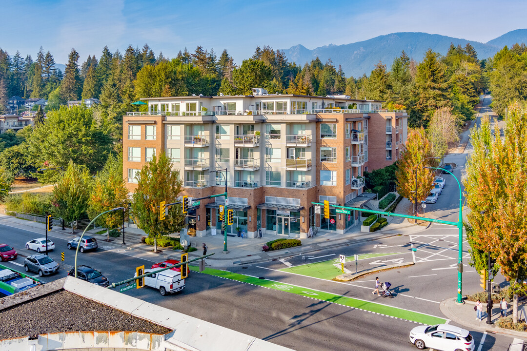 Heywood on the Park in North Vancouver, BC - Building Photo