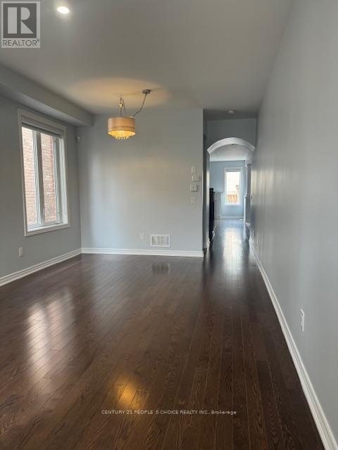 3099 Robert Brown Blvd in Oakville, ON - Building Photo - Building Photo