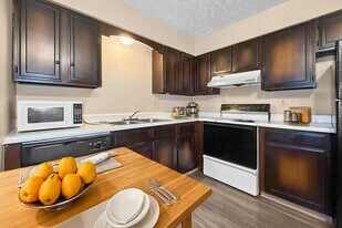 Wildewood Commons in Ralston, NE - Building Photo