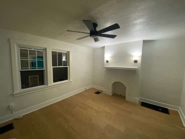 property at 1216 Belmont St