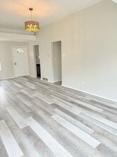 10807 Highpoint Dr in Pittsburgh, PA - Building Photo - Building Photo