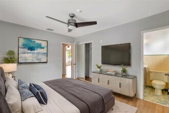 517 S 19th Ave in Hollywood, FL - Building Photo - Building Photo