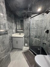 35 Ecclestone Dr in Brampton, ON - Building Photo - Building Photo