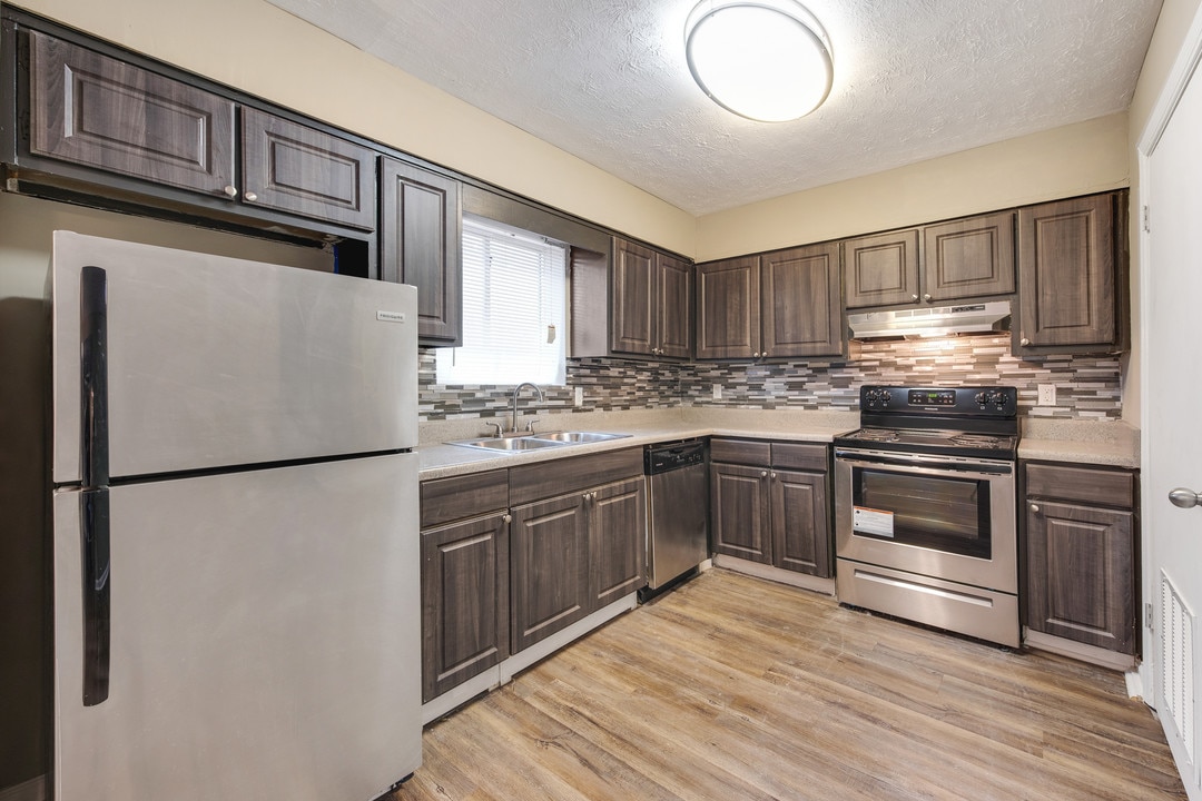 Reserve at Riverdale in College Park, GA - Building Photo