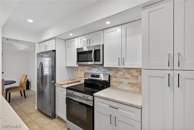 17220 Terraverde Cir in Ft. Myers, FL - Building Photo - Building Photo