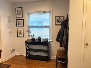 8717 Karlov Ave in Skokie, IL - Building Photo - Building Photo