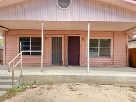 806 O'Kane St in Laredo, TX - Building Photo