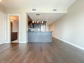 225-211 11 Ave SE in Calgary, AB - Building Photo - Building Photo