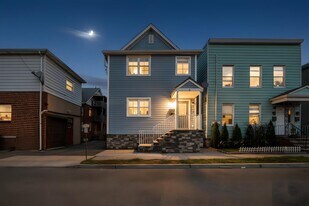 8 Essex St in Nutley, NJ - Building Photo